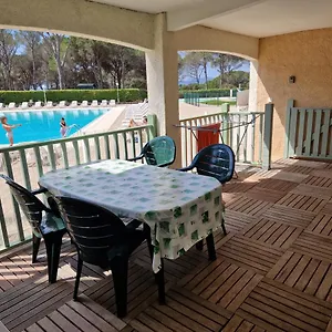 Grand T3 - Terrasse Les Pieds Dans L'eau - Climatisation Appartement