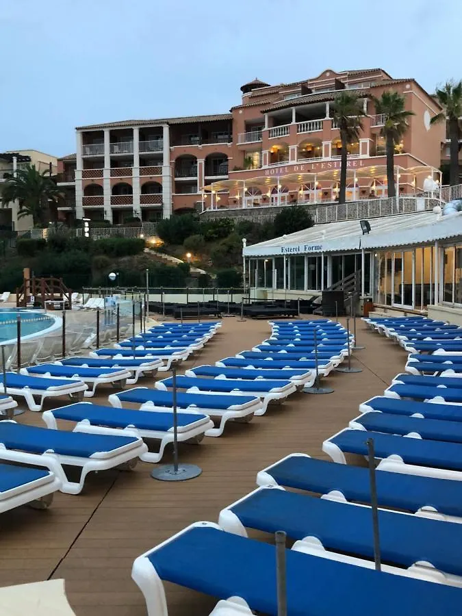 Appartement Roches d’azur à Saint-Raphaël 0*,